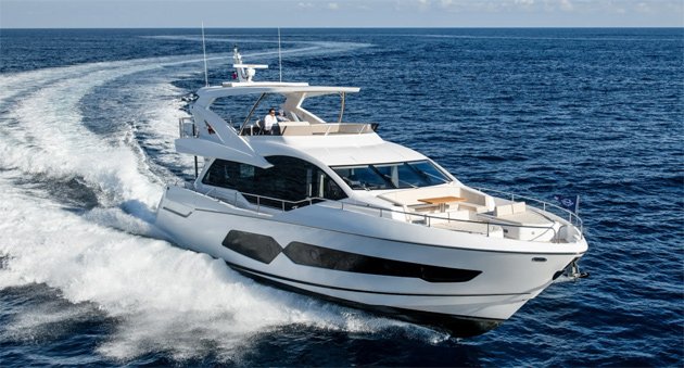 A Sunseeker 76 yacht