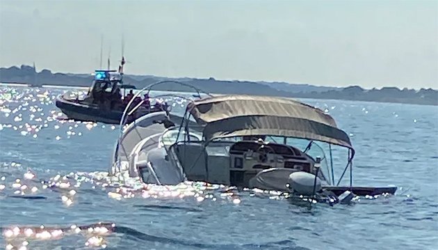 Sinking boat