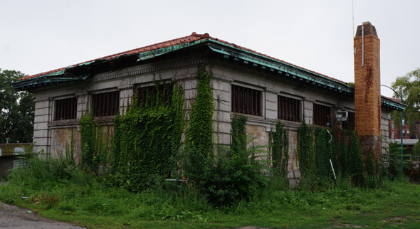 Stony Brook gatehouse